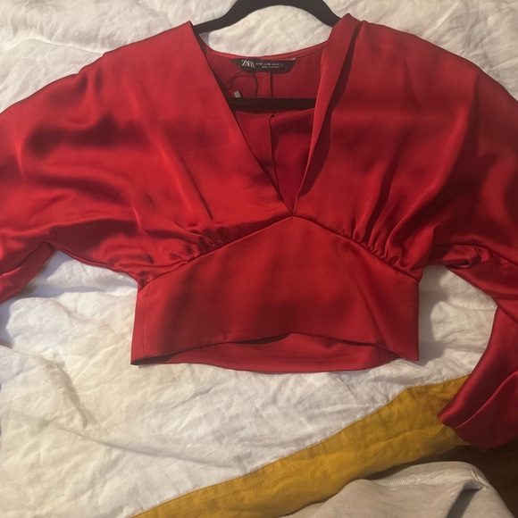 Zara Red Satin Crop Top - Picture 1 of 1